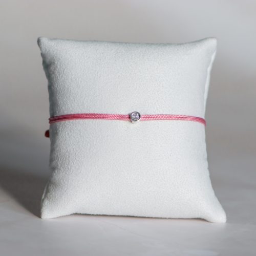  Dark pink nylon cord bracelet with 0.10 carat lab-grown diamond in 925 silver – jKaldy Solo